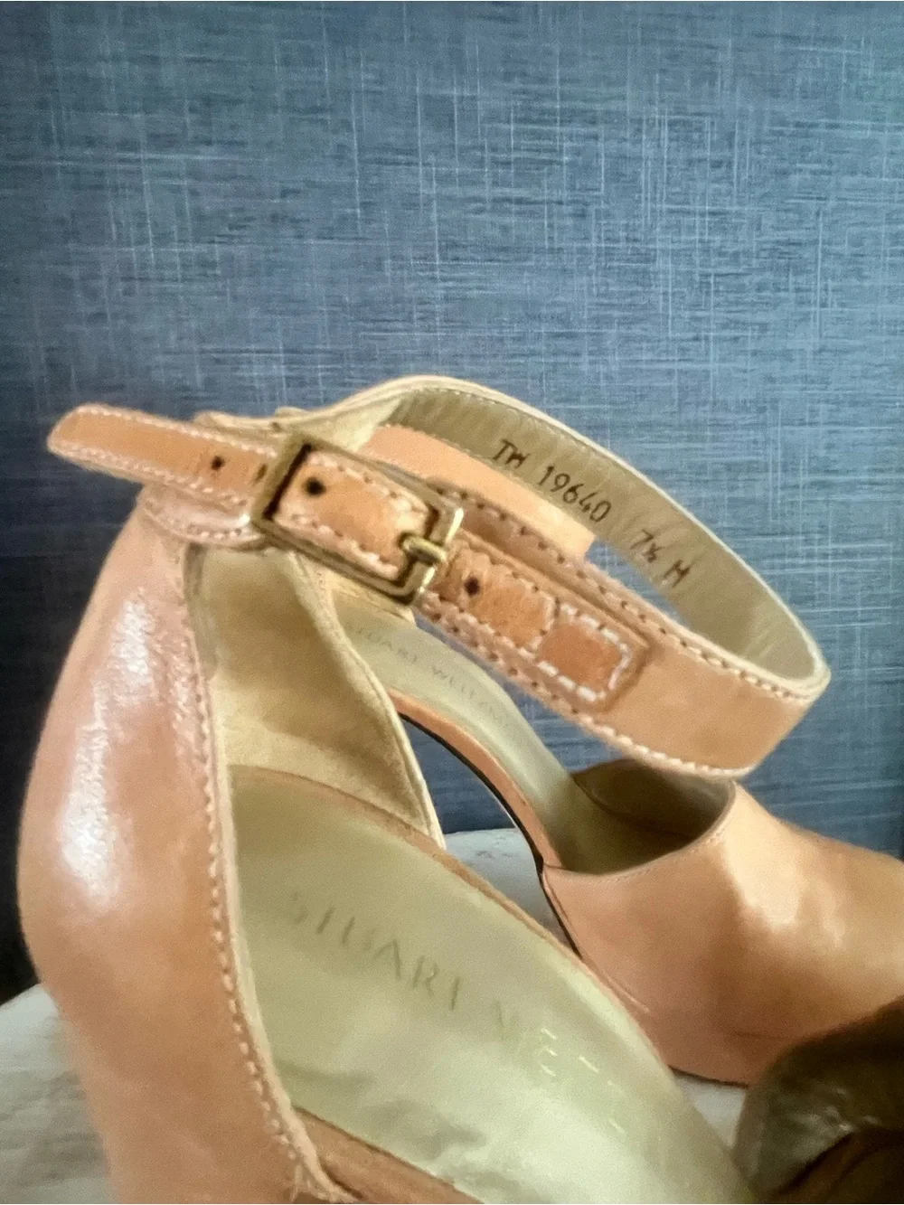 Stuart Weitzman Tan Leather Ankle Strap Platform Block Heel Sandals | Size 7.5